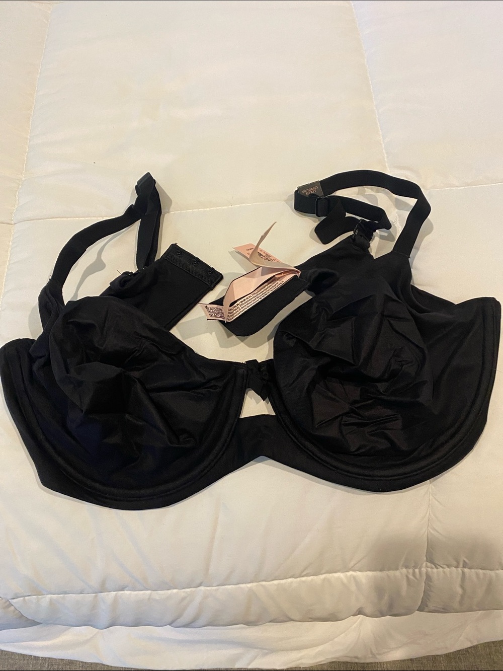 Victoria's Secret Black Underwire Support Bra  36dd nwt